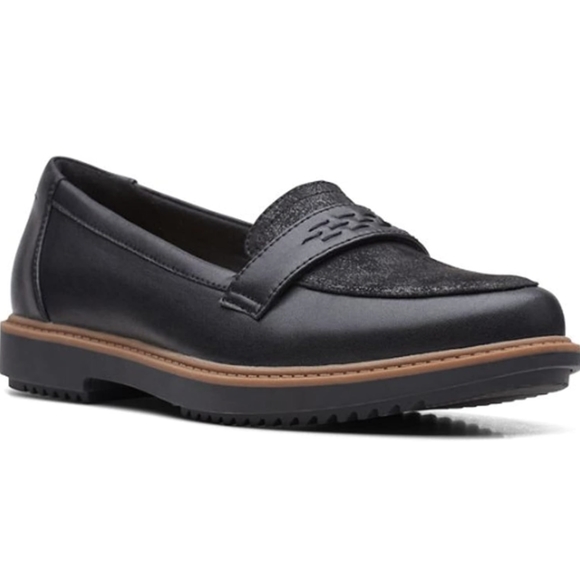 Clarks Shoes - Clarks Raisie Jump Black Leather Loafers, Size 9.5